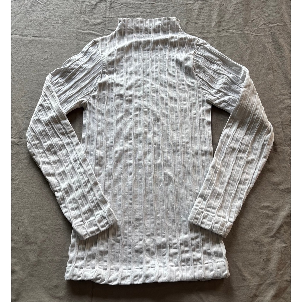 Bella Seamless White Mock Neck Long Sleeve Ribbed Ripple Texture Top M/L IT32M